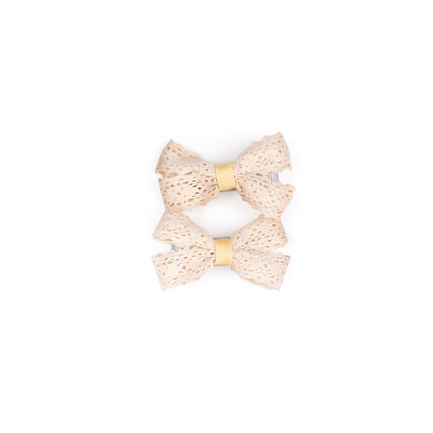 Busy Lizzie - Haarspange - Mini-Schleife - Spitze - Beige